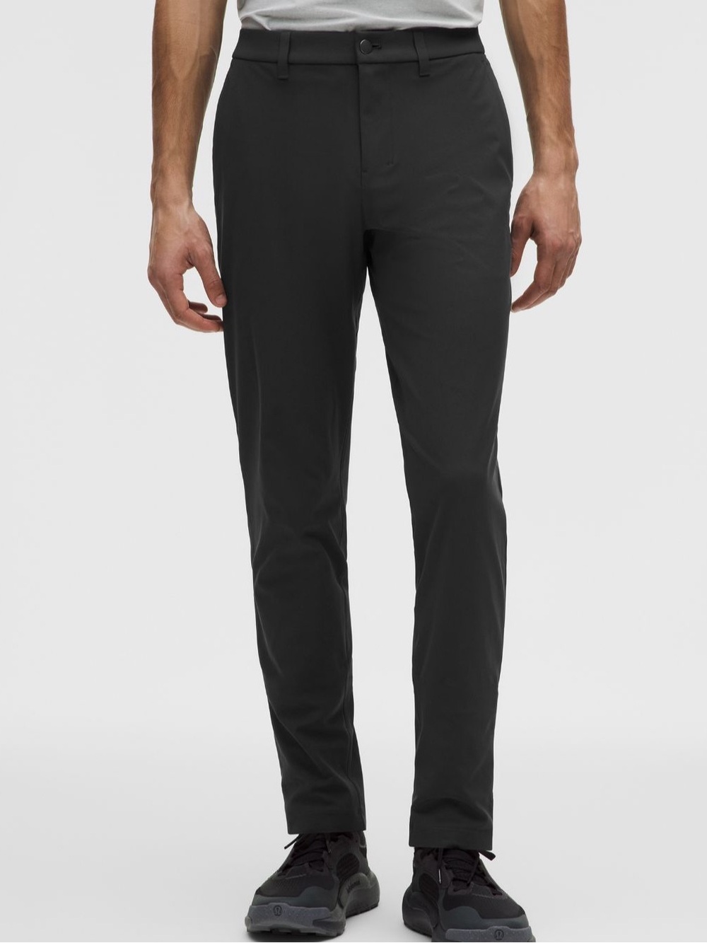 Lululemon Men’s Commission Slim Fit Trouser